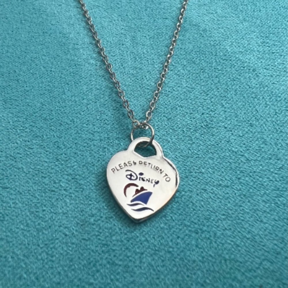Inspired cruise ship in red & blue sterling heart necklace